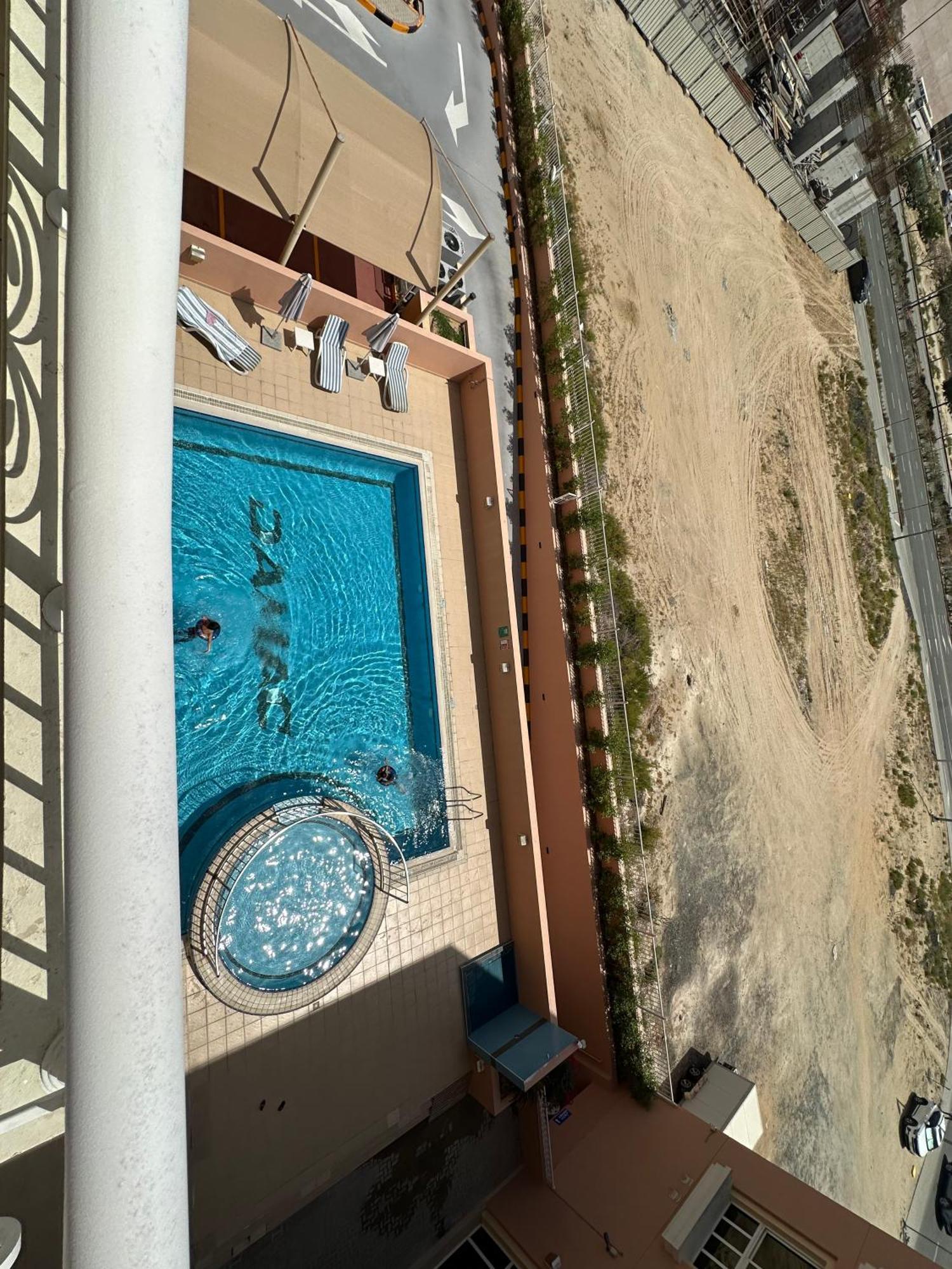 Jvc Emirates Garden Quickstay Homes 32 Apartamento *