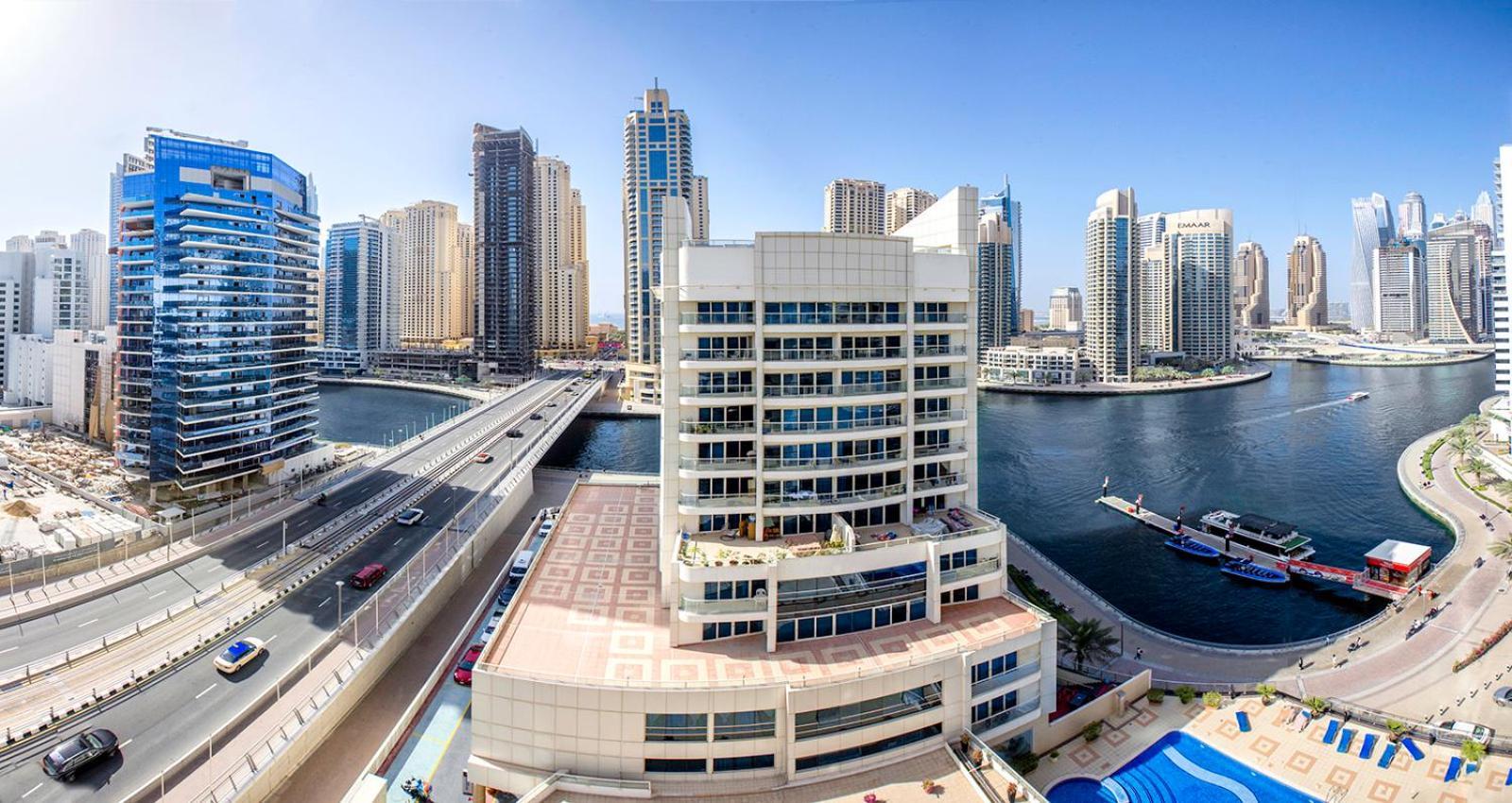 Lägenhet Stylish 2bd With Great View In Marina View Tower Dubai