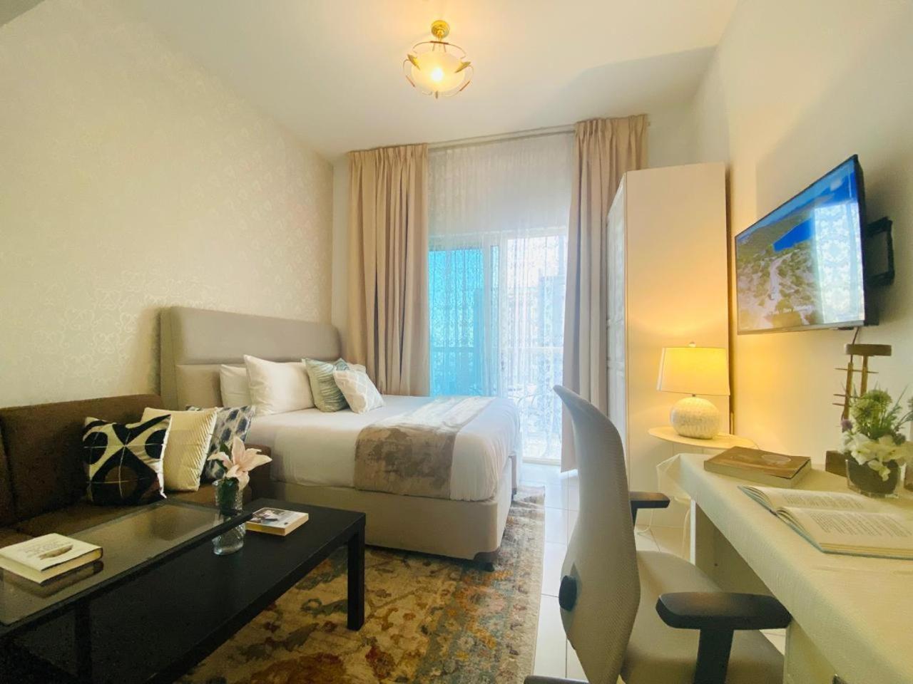 Apartment Marina And Sea View At 10mn From Jbr & Metro Deluxe For 4ppl Late Check-in & Late Check-out *