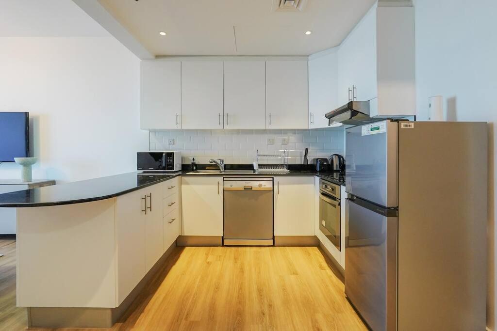 Apartment Elite - 1br Amazing With Sea View Dubai