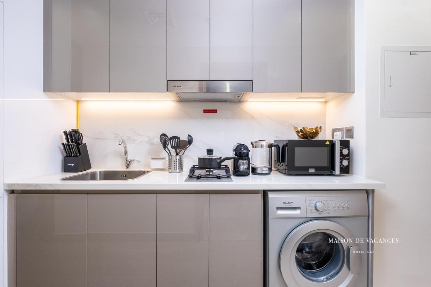 Large Balcony 10mins From Mall Appartement *