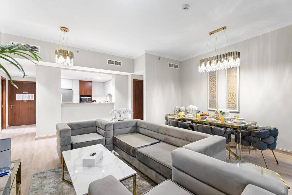 First Class 2br Exquisite Living Dubaï