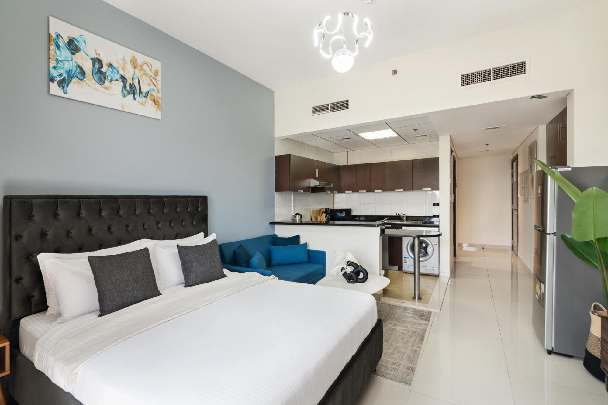 Upscale In Eagleheights, Sports Lägenhet