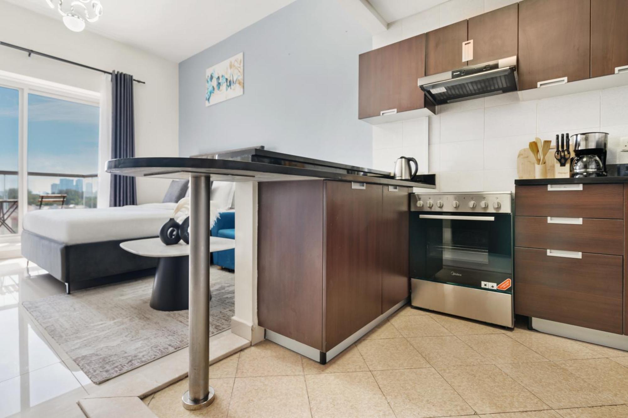Upscale In Eagleheights, Sports