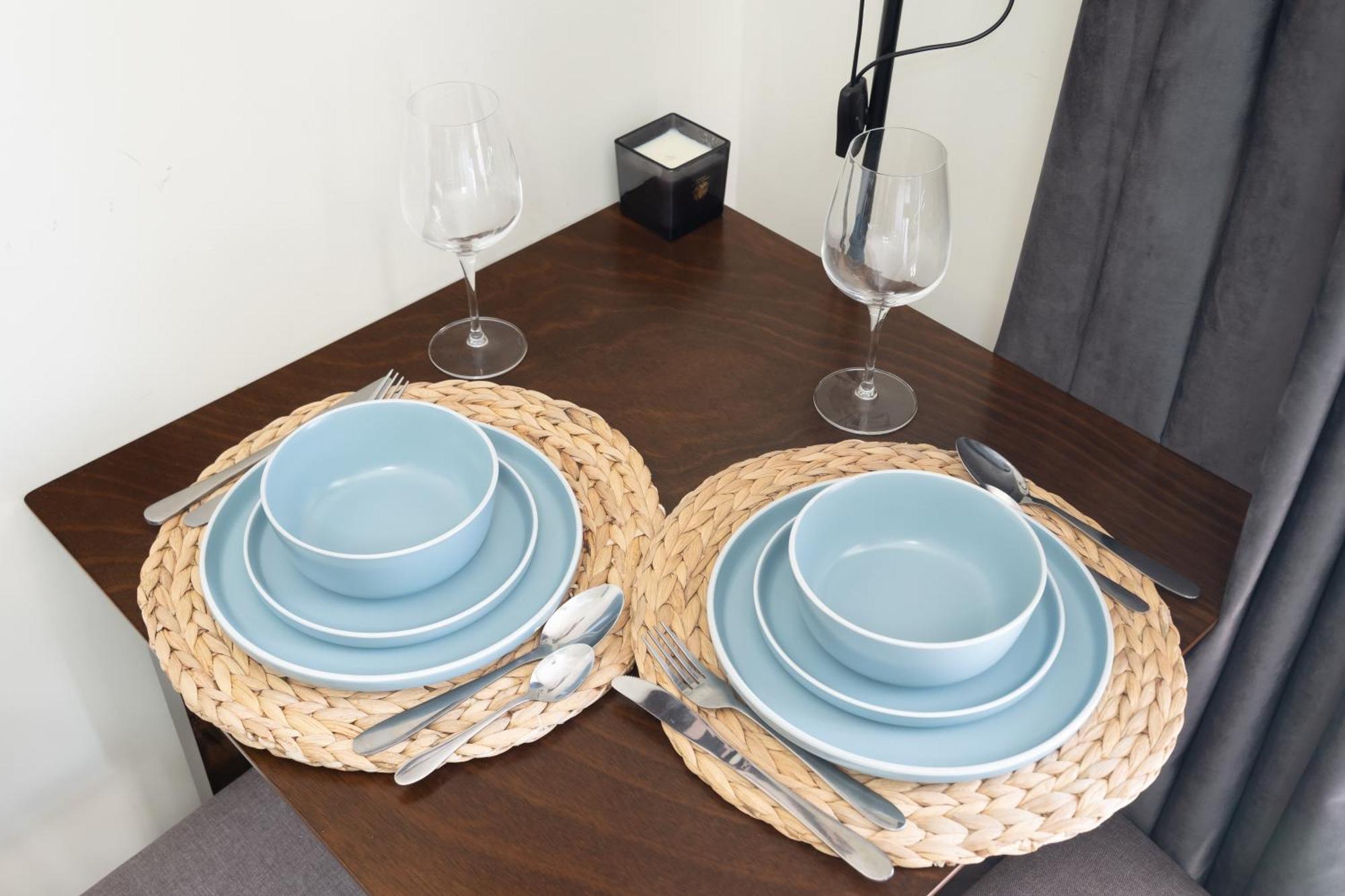 Upscale In Eagleheights, Sports Lägenhet
