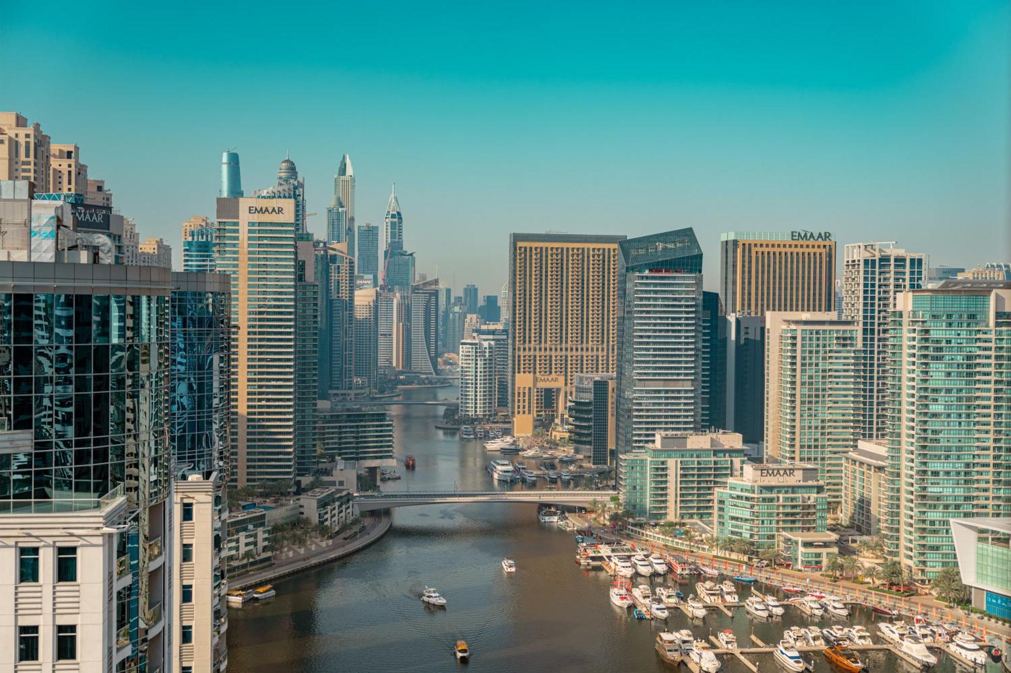 Prime Retreats - Sparkle Tower Marina Apartemen
