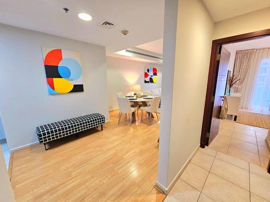 Apartament Bright Apt- Close To Barasti *