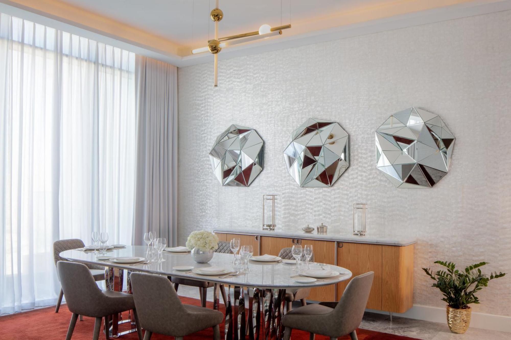 Hotel Sls & Residences 5*