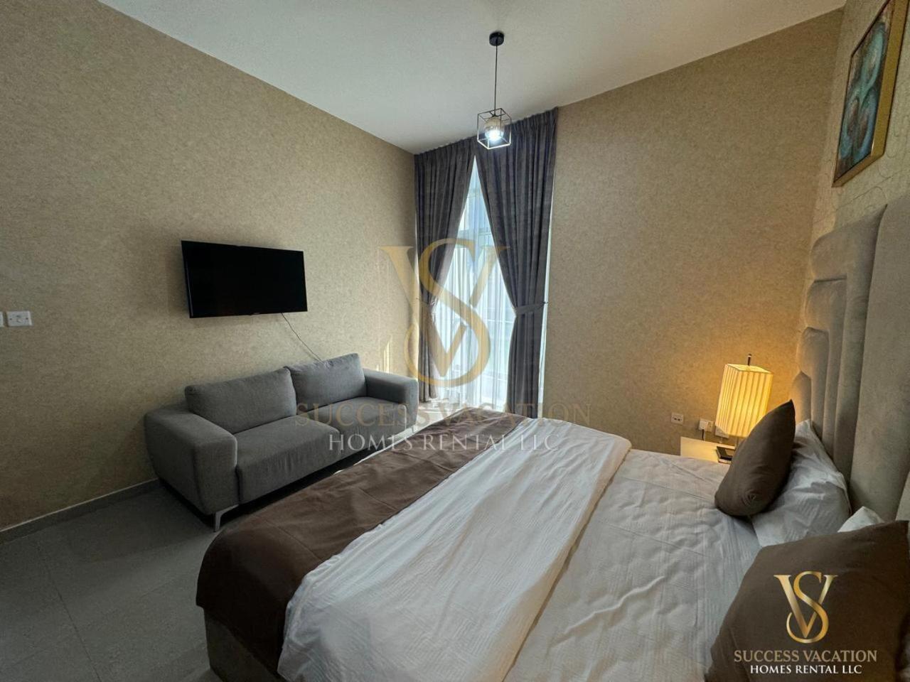 Lejlighed Marina , Success Luxury Apartments, Near Jbr And Metro Station-daily Free Housekeeping Included *