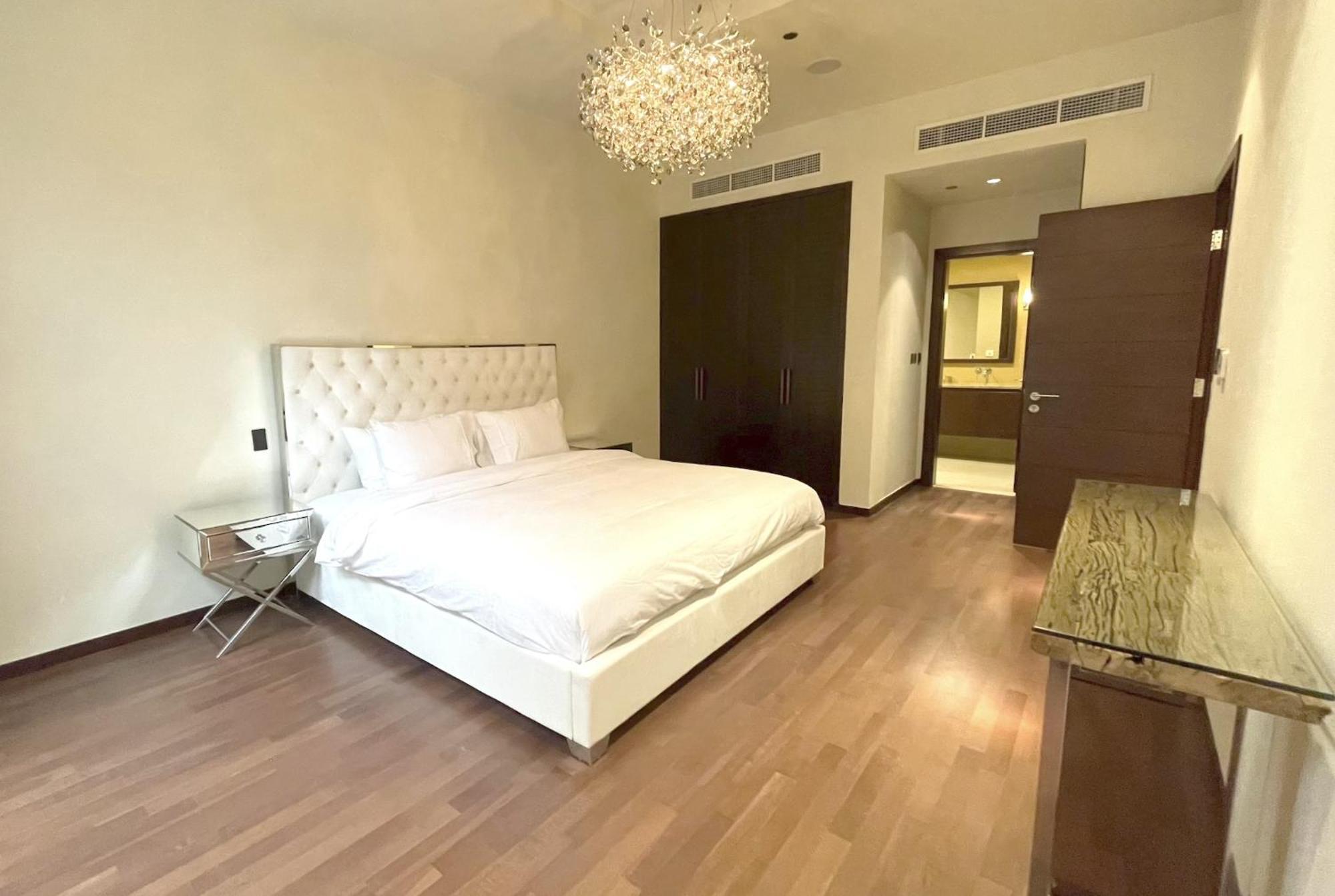 Tiara - Palm Jumeirah *
