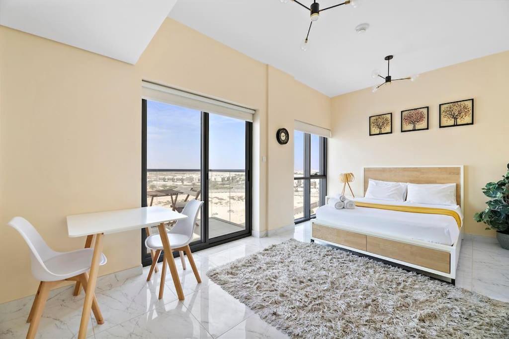 Chic Urban Escape At Mag 422