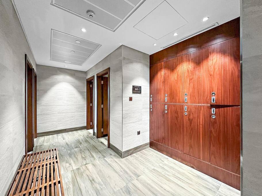 Lägenhet First Class 1br Modern Comforts With Pool View