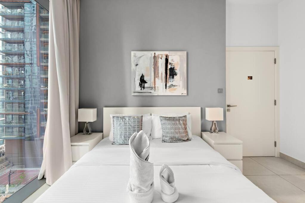 First Class 1br Modern Comforts With Pool View Lägenhet *