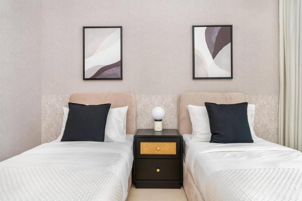 On Off Hh- Downtown Views 2 Apartment Dubai