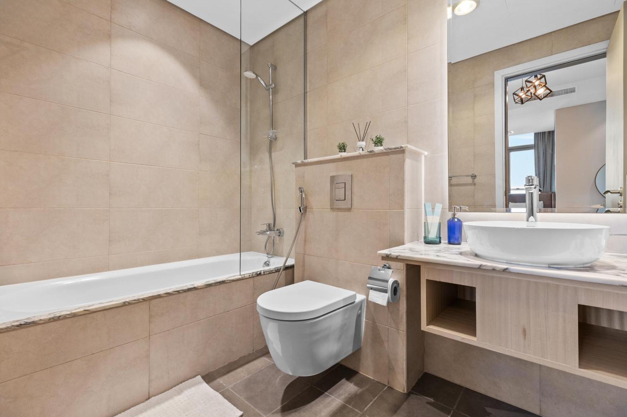 Luxury With Burj Khalifa Views & Infinity Pool Apartament Dubai