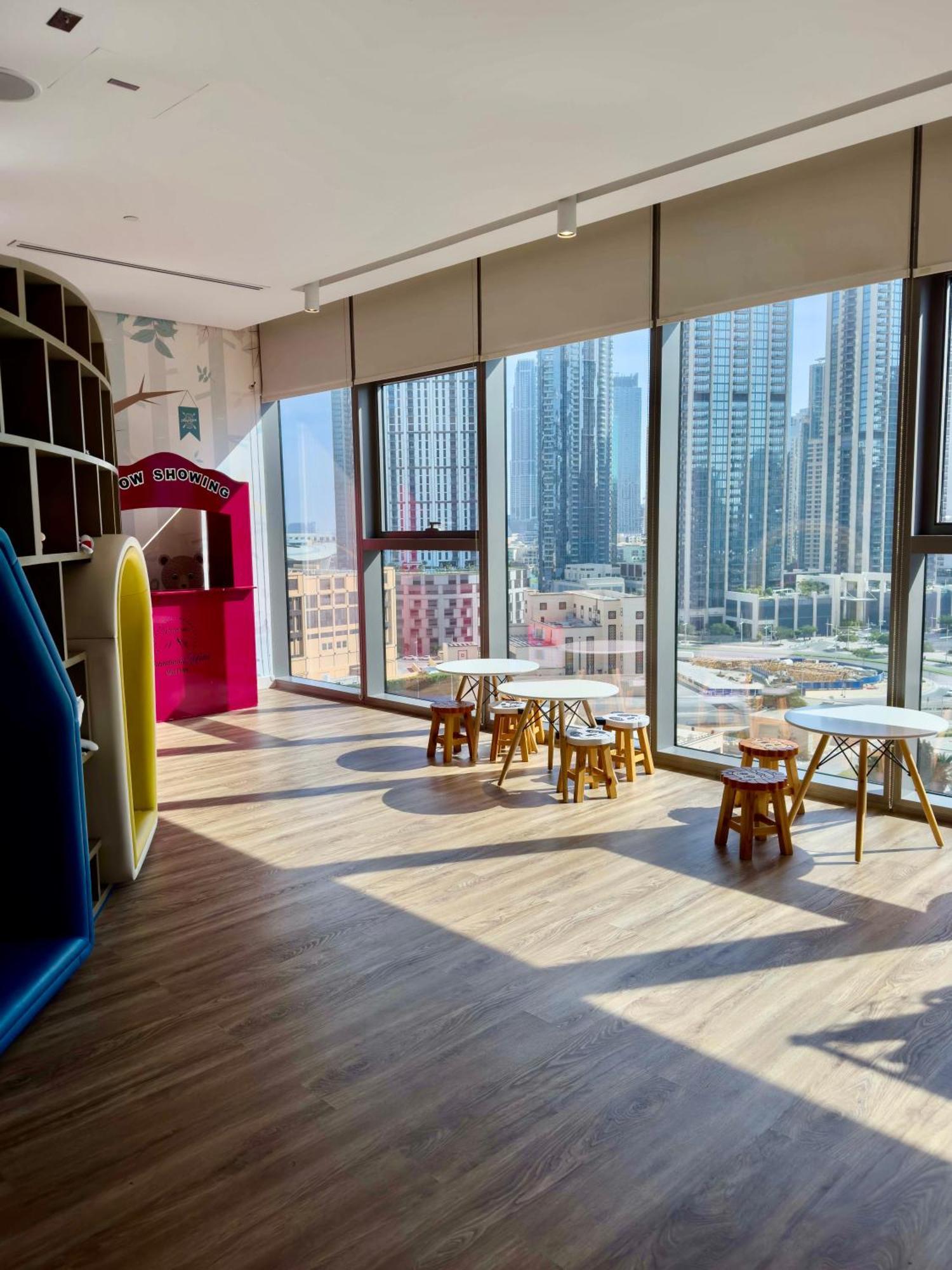 Luxury With Burj Khalifa Views & Infinity Pool Apartament *