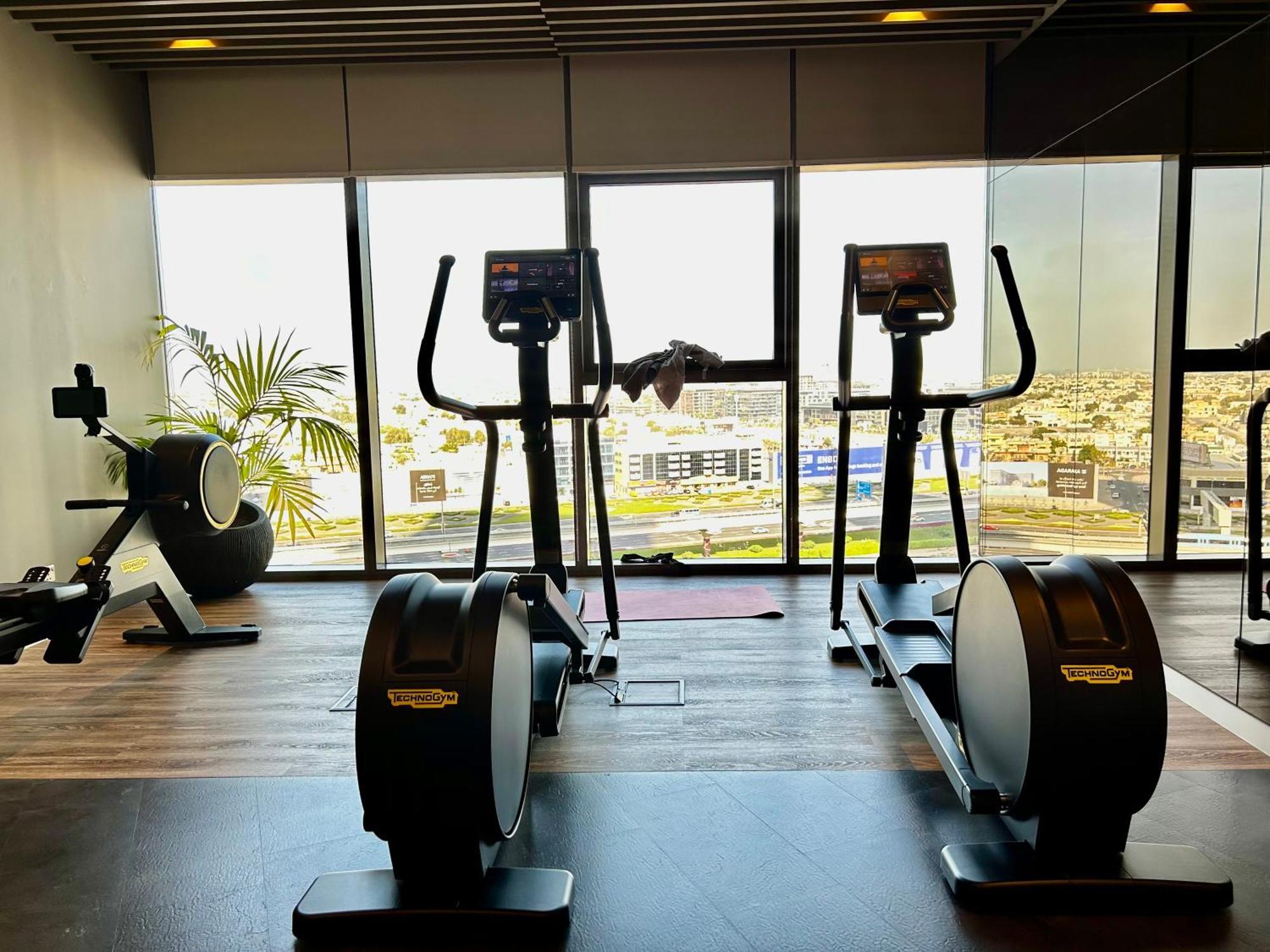 Luxury With Burj Khalifa Views & Infinity Pool Apartament