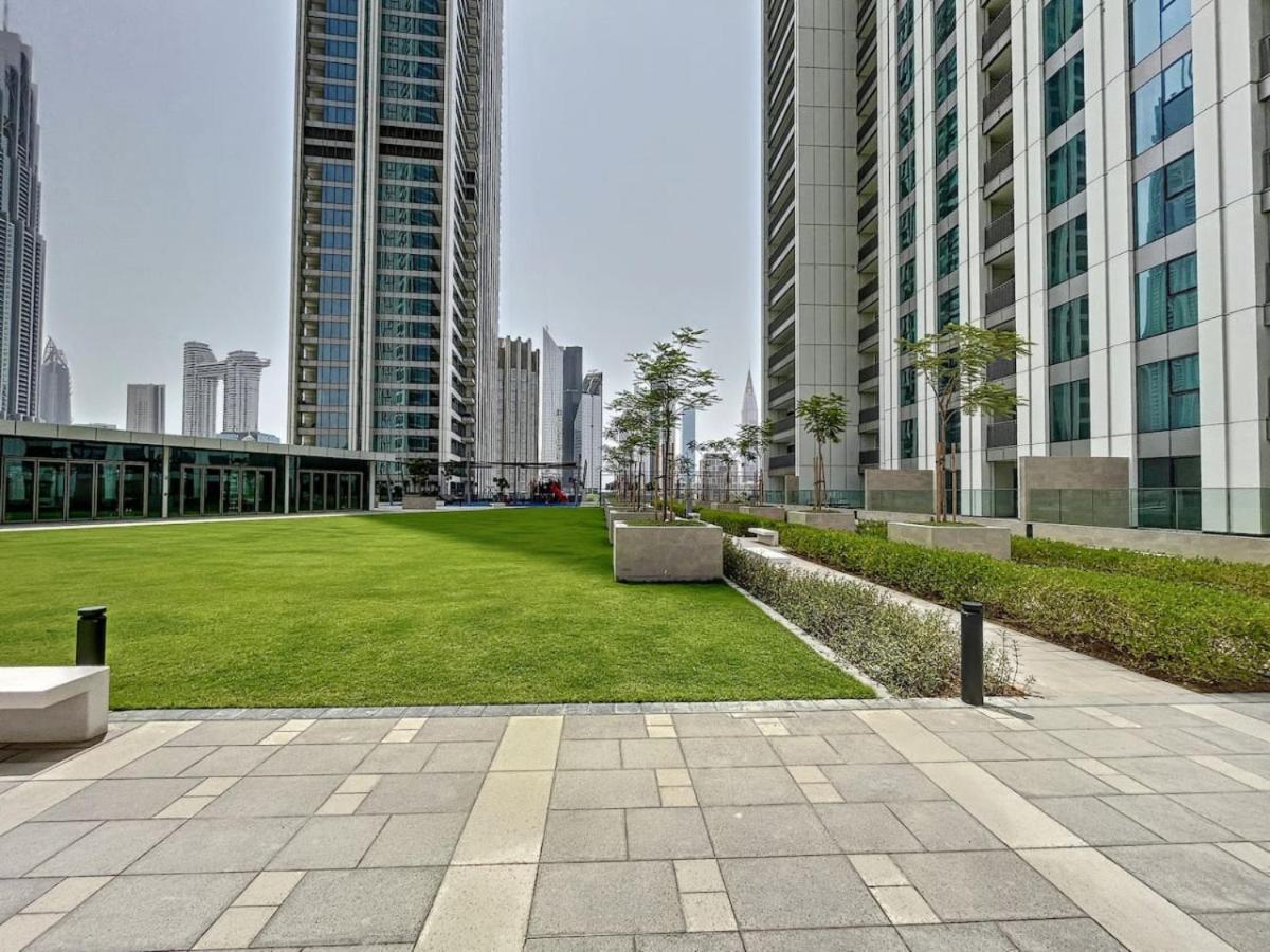 Appartement Downtown Views 2 - Sleek Two Bedroom *