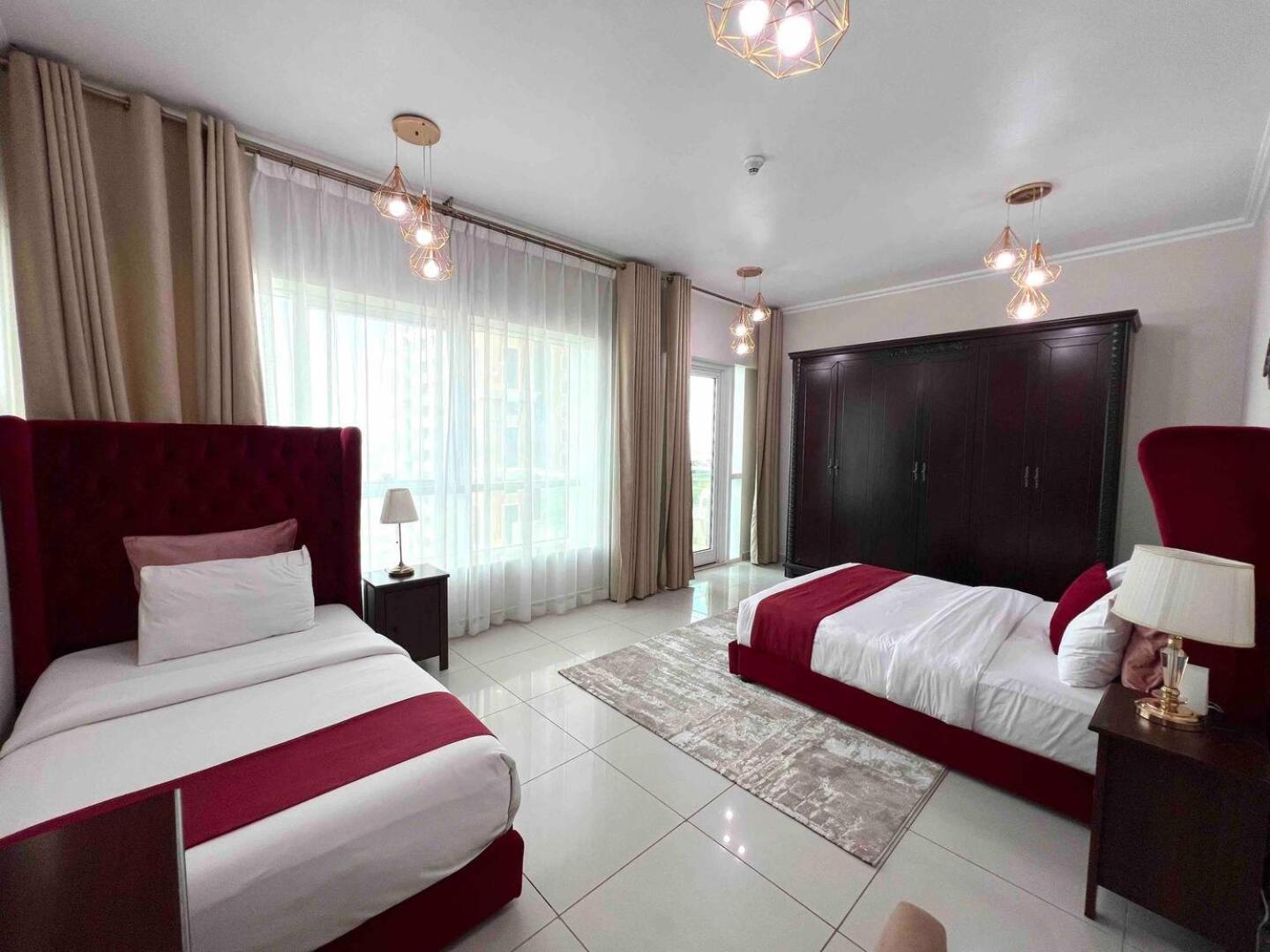 Unique, Elegant Floor With Sea View Apartahotel