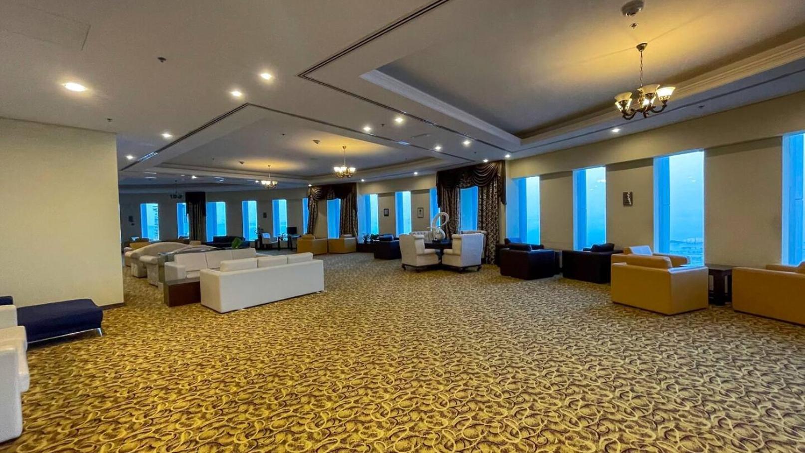 Sea & Palm View Elegant 1 Bedroom Appartamento Dubai