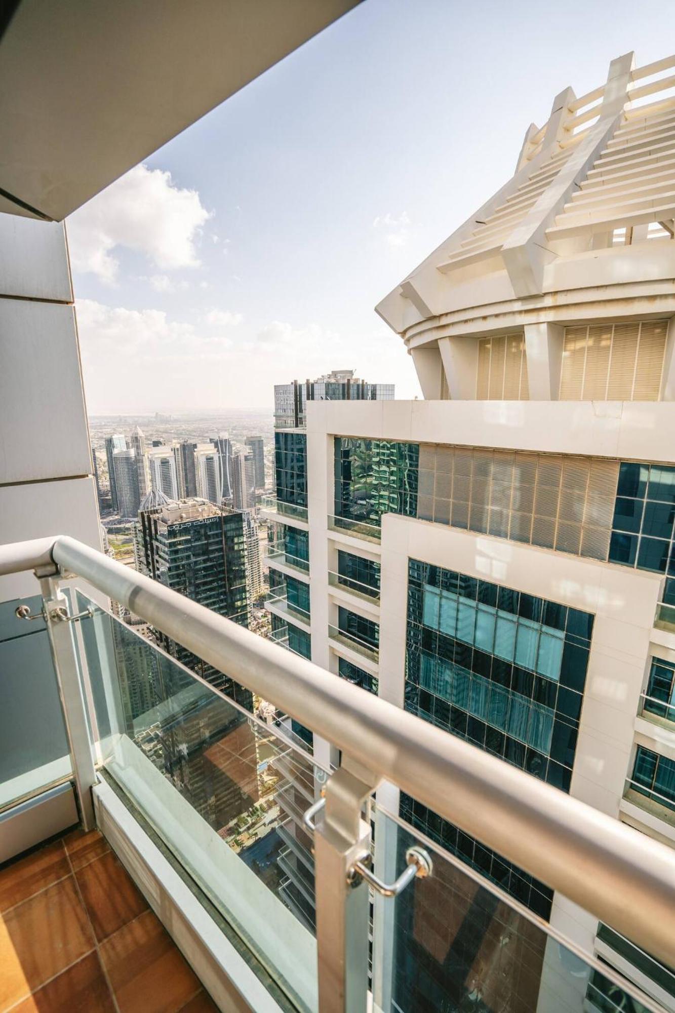 Serene Sea View One Bedroom On 67th Floor Apartamento *