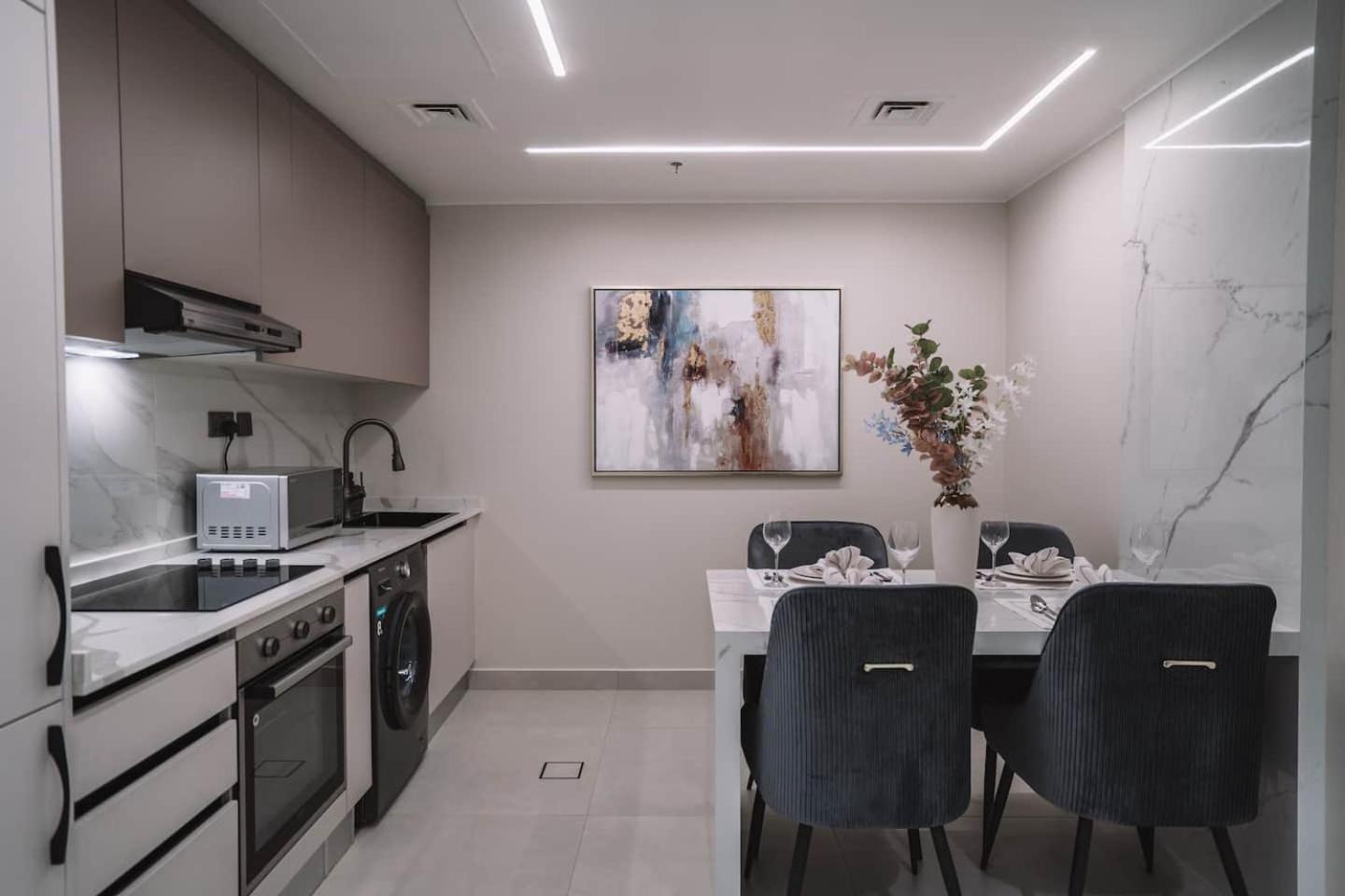 Sky High One Bedroom With Palm And Sea View Apartamento