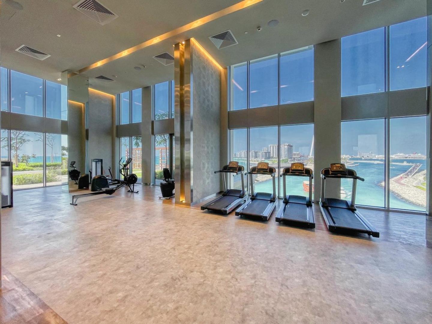 Lägenhet Guestready - Contemporary With Ain View Dubai