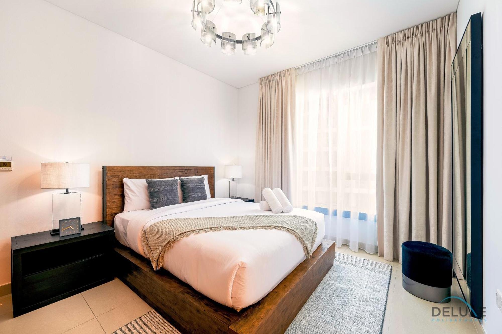Charming 1br In Bd 29 Blvd Tower 2 Downtown By Deluxe Homes