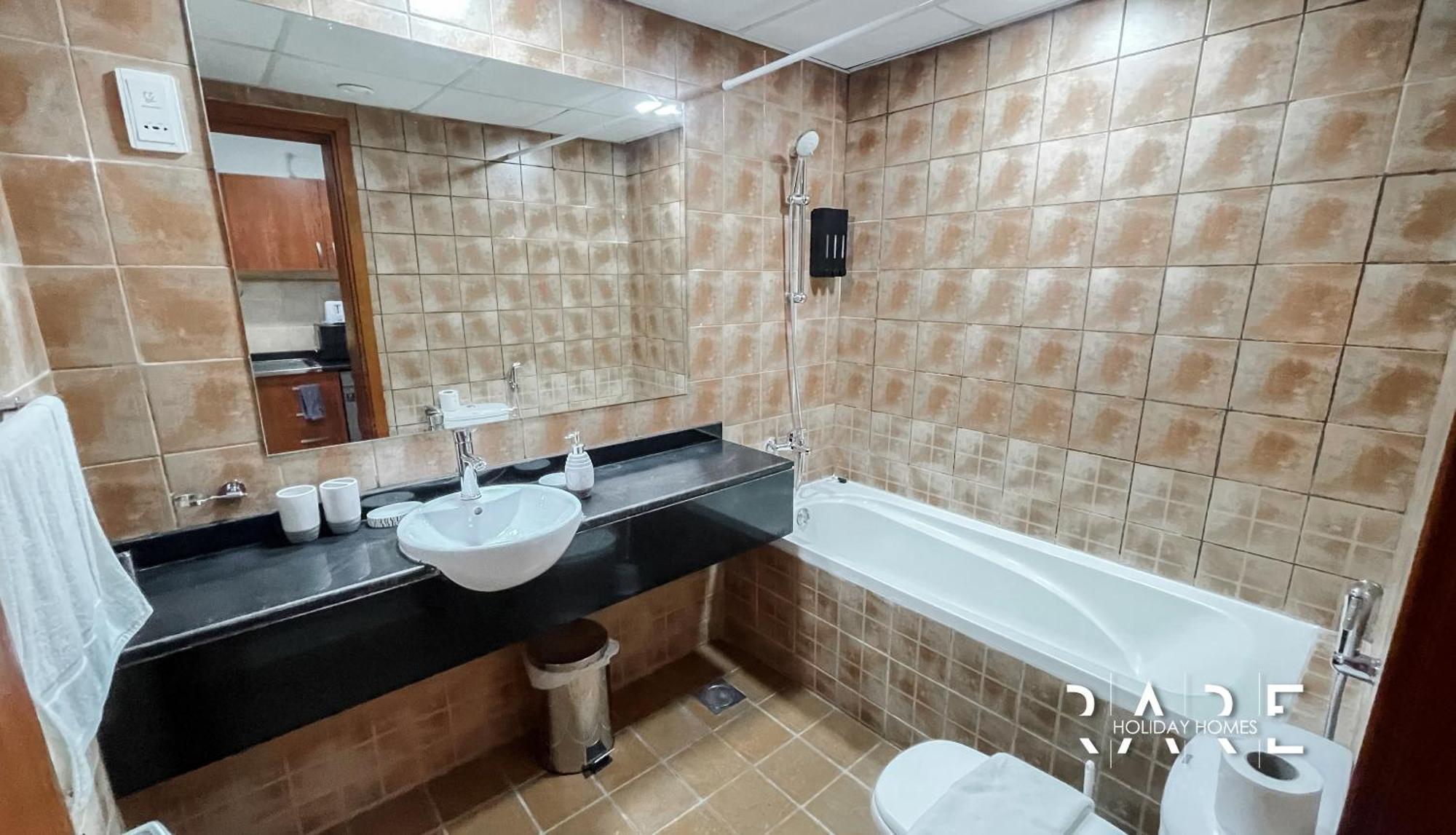 Apartment Rare Homes - Crescent Tower - Impz - Production - R704