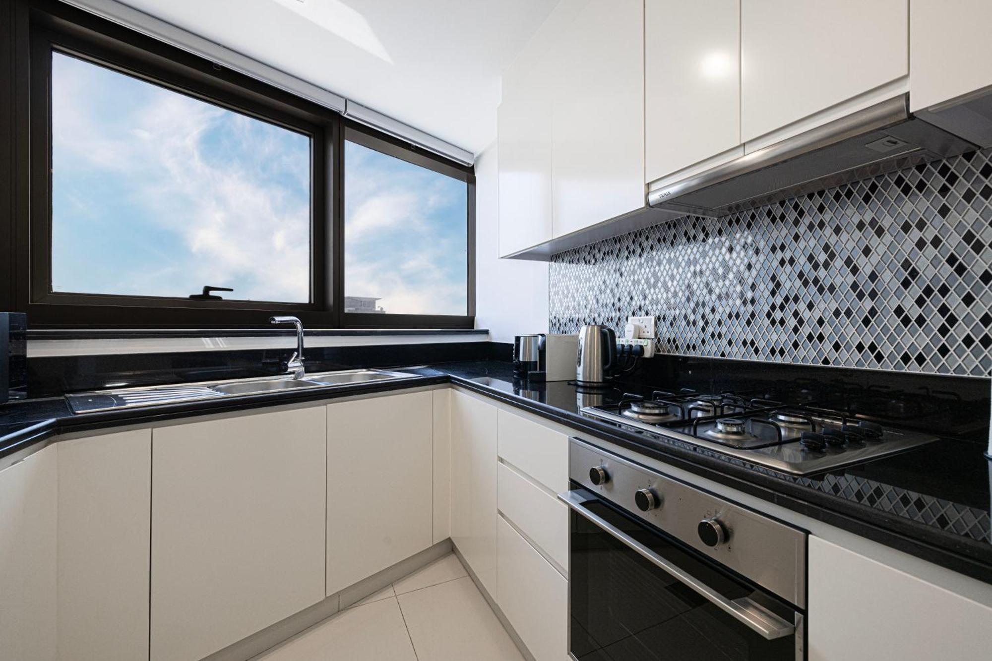 Smartstay At Paramount Tower - Sea And Downtown Views - Infinity Pool - Modern Luxury Residences