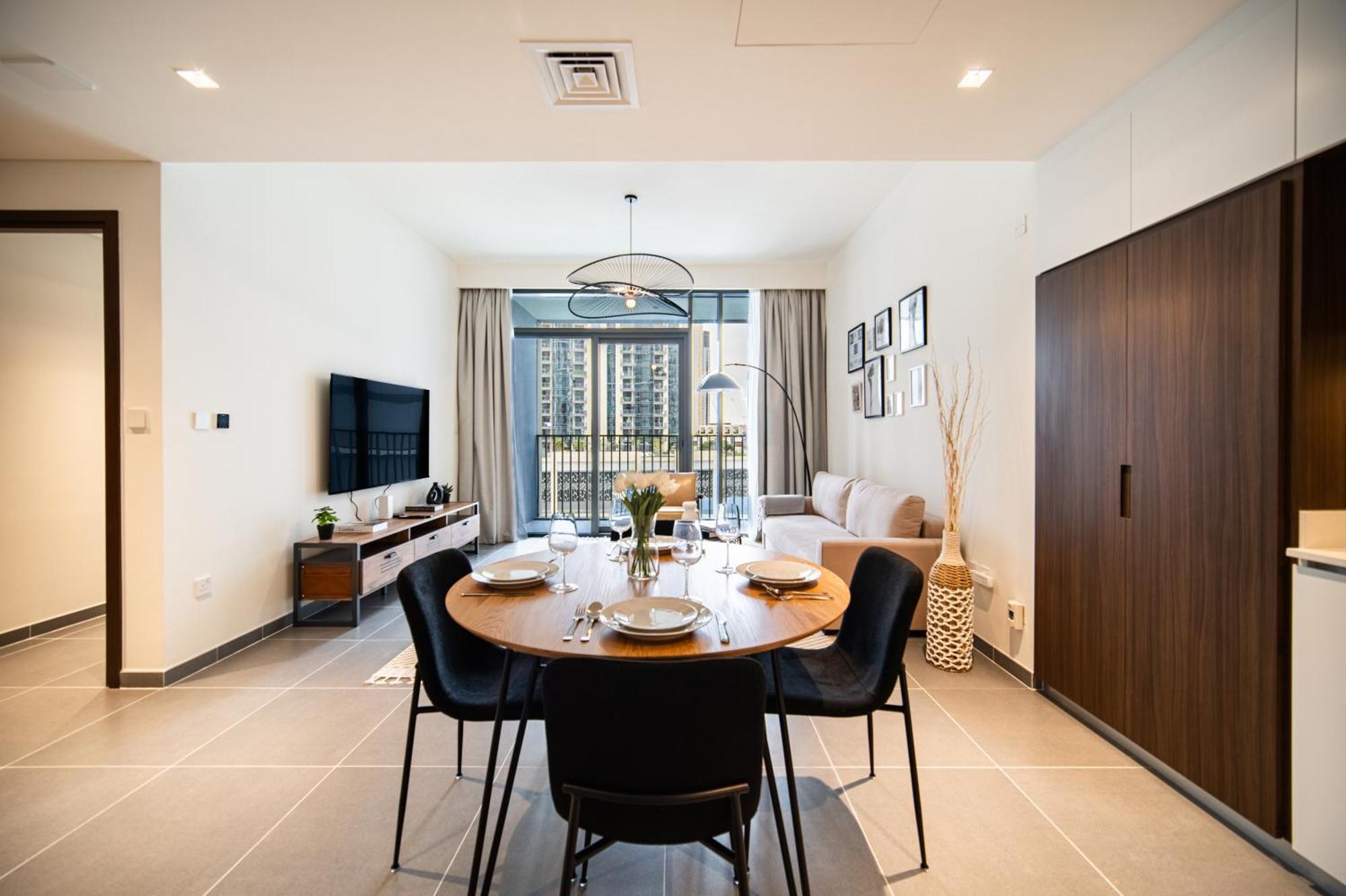 Waterfront 1br With Infinity Pool In Creek Edge T1 *
