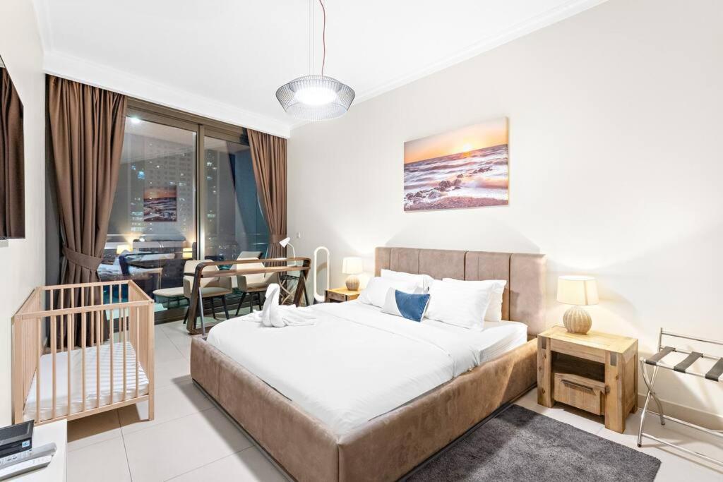 Appartement First Class 2br Chic Cityscape Dubaï