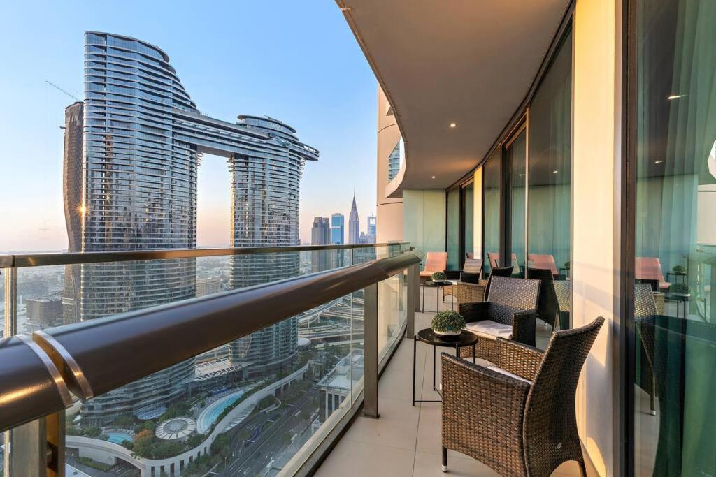First Class 2br Chic Cityscape Appartement