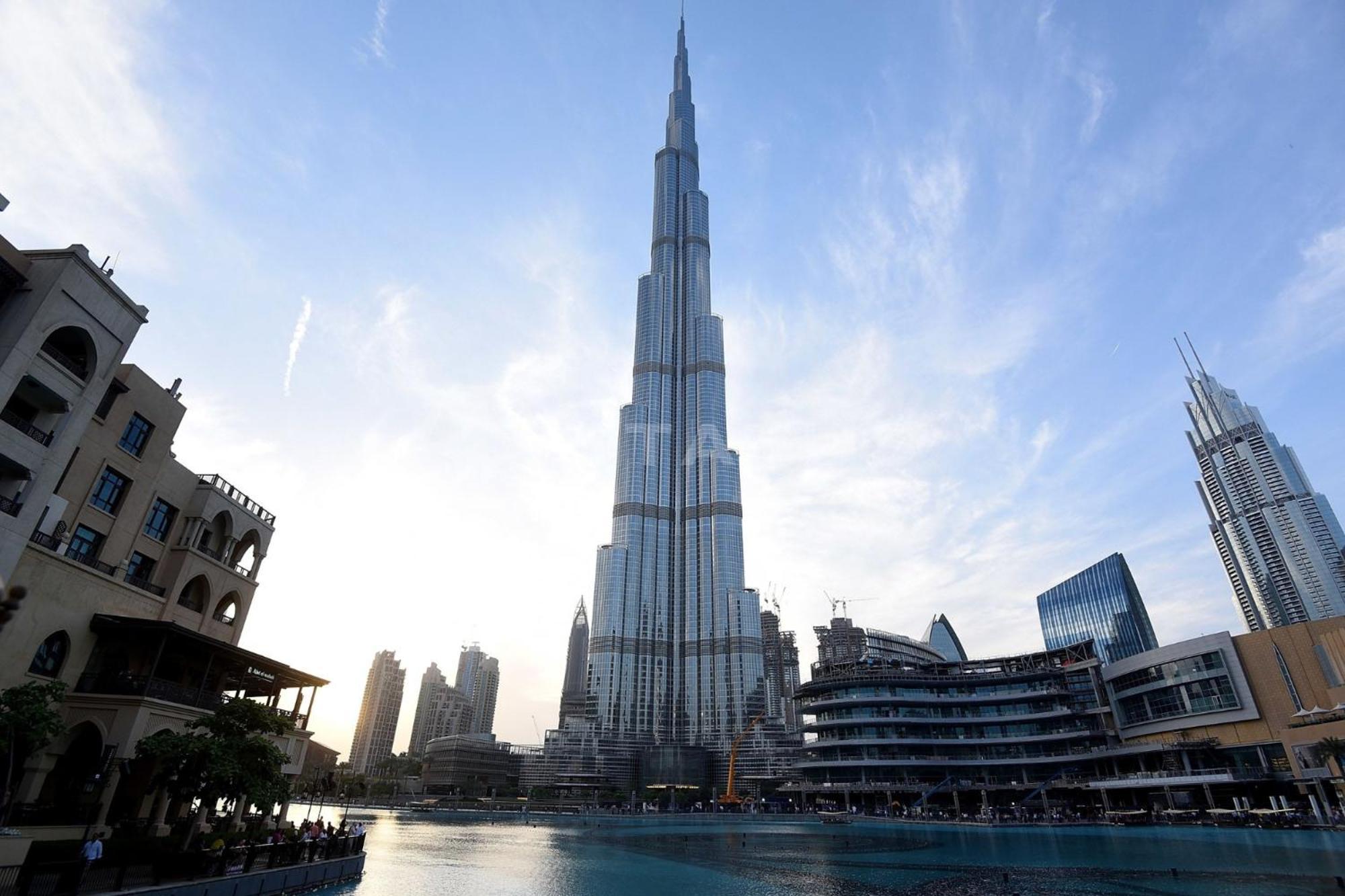 Apartamento Canal View - Burj Al Najoom-l15 - Near Mall Dubái