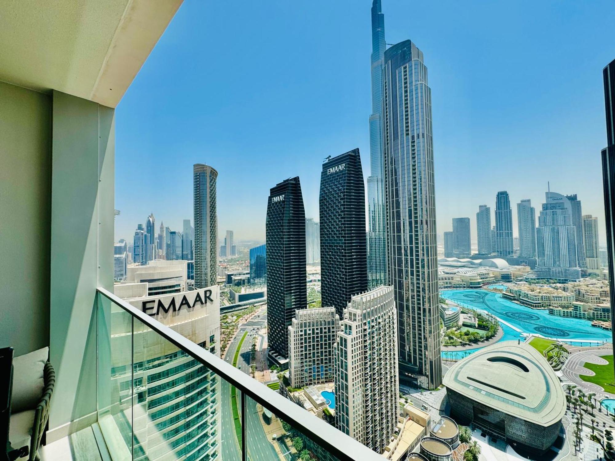 Venduras Homes - Tower, Downtown Dubai, Burj Views Apartemen