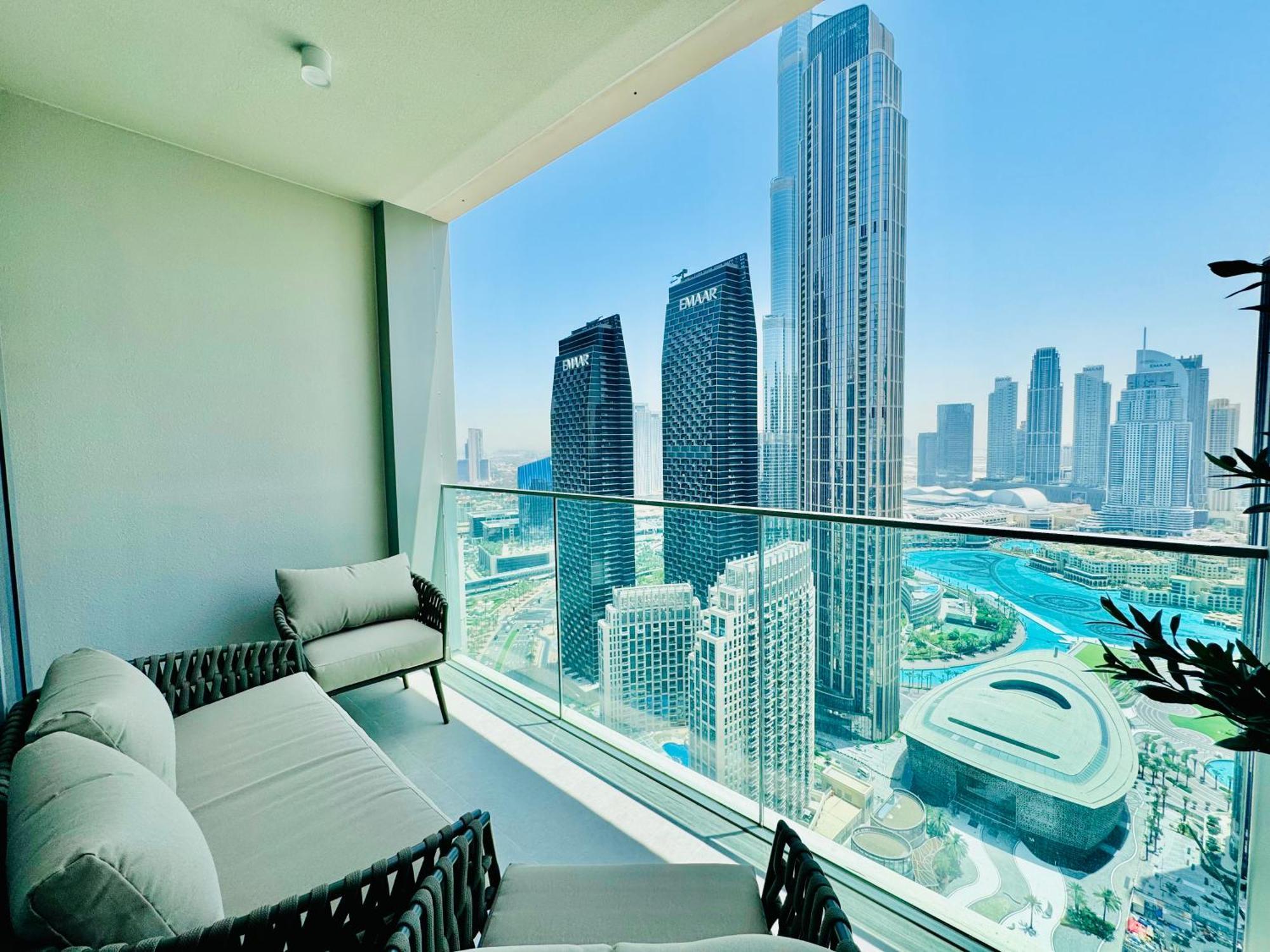 Venduras Homes - Tower, Downtown Dubai, Burj Views Apartemen Dubai