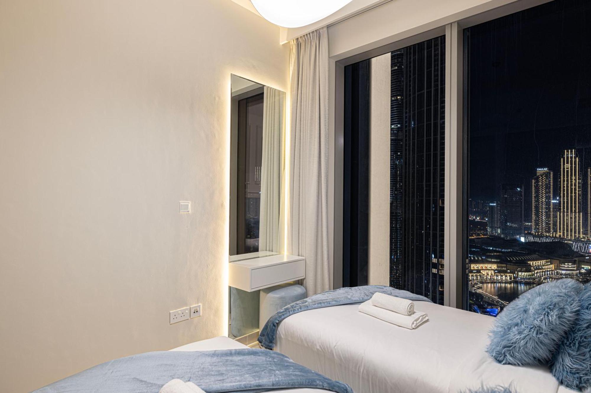 Apartamento Luxury 4br Burj Khalifa & Fountain Views *