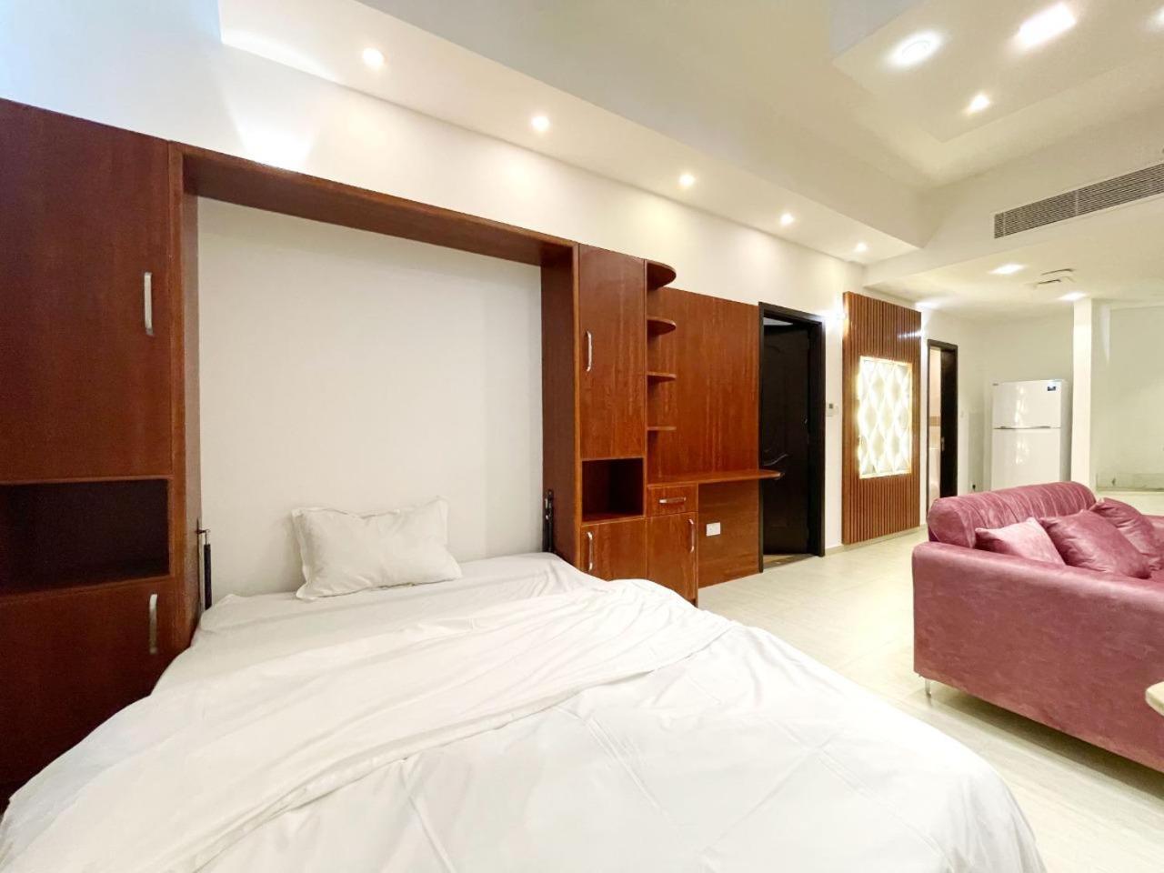 Zenith Smart - Zenith Tower A2 Apartment Dubai