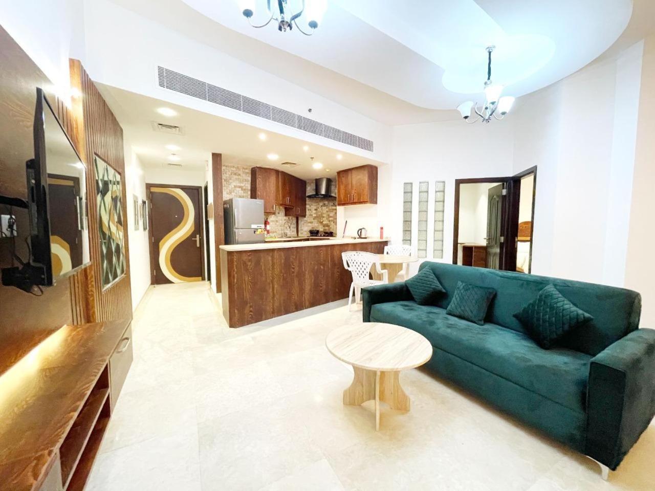 Zenith Smart - Zenith Tower A2 Apartment Dubai