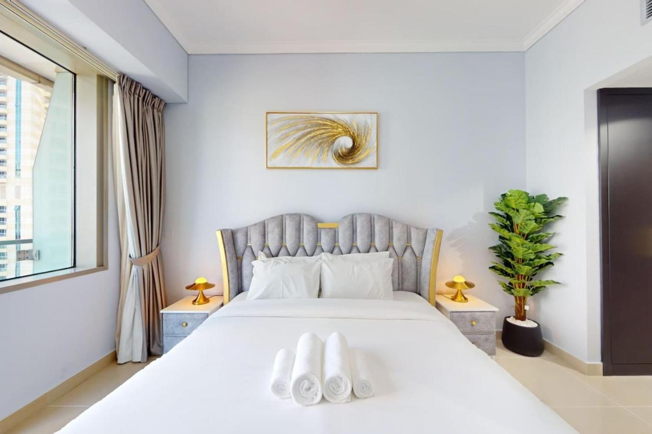 Ocean Heights - Exquisite One Bedroom Apartment Dubai