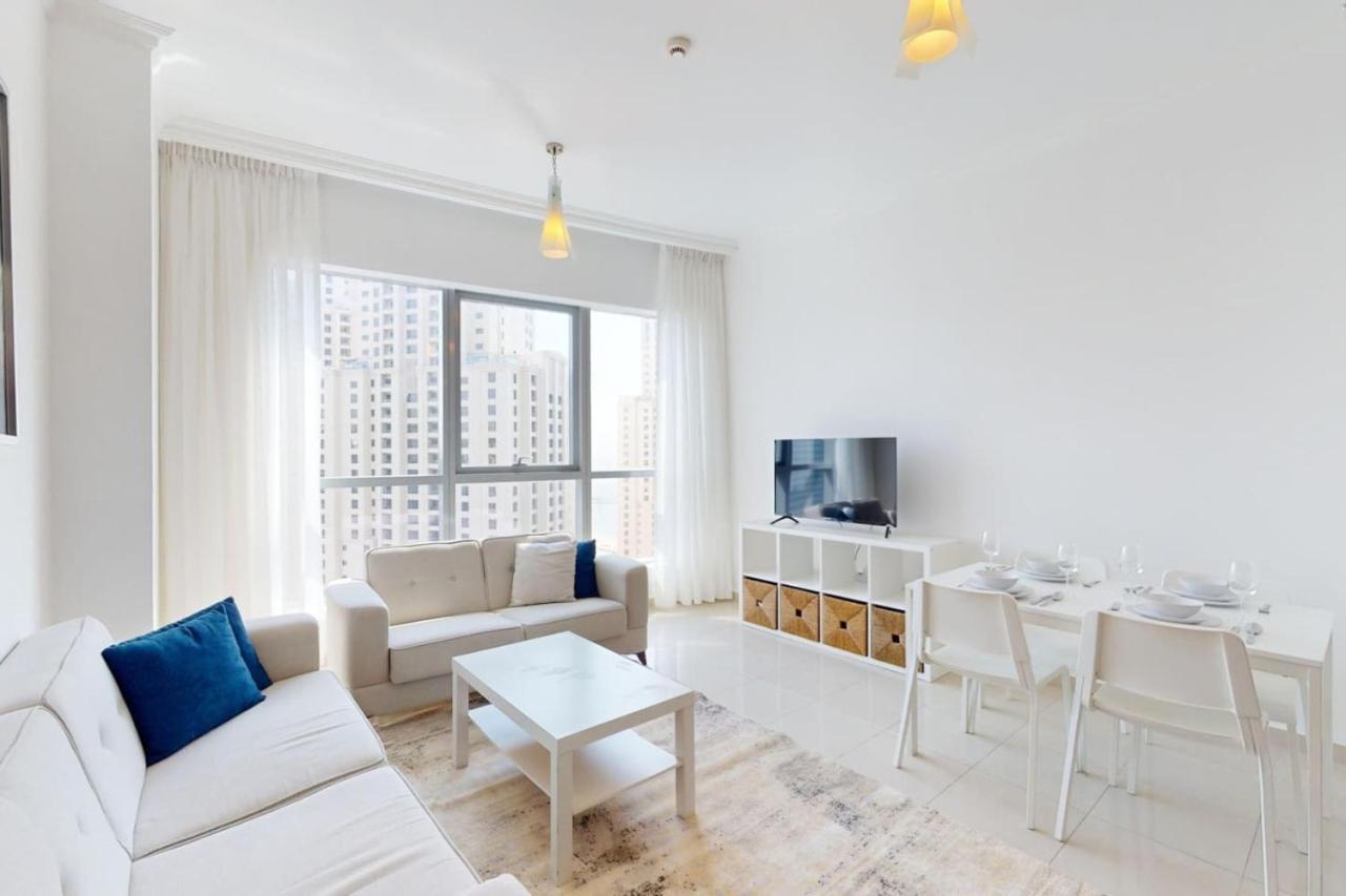 Bay 2 - Ideal Two Bedroom *
