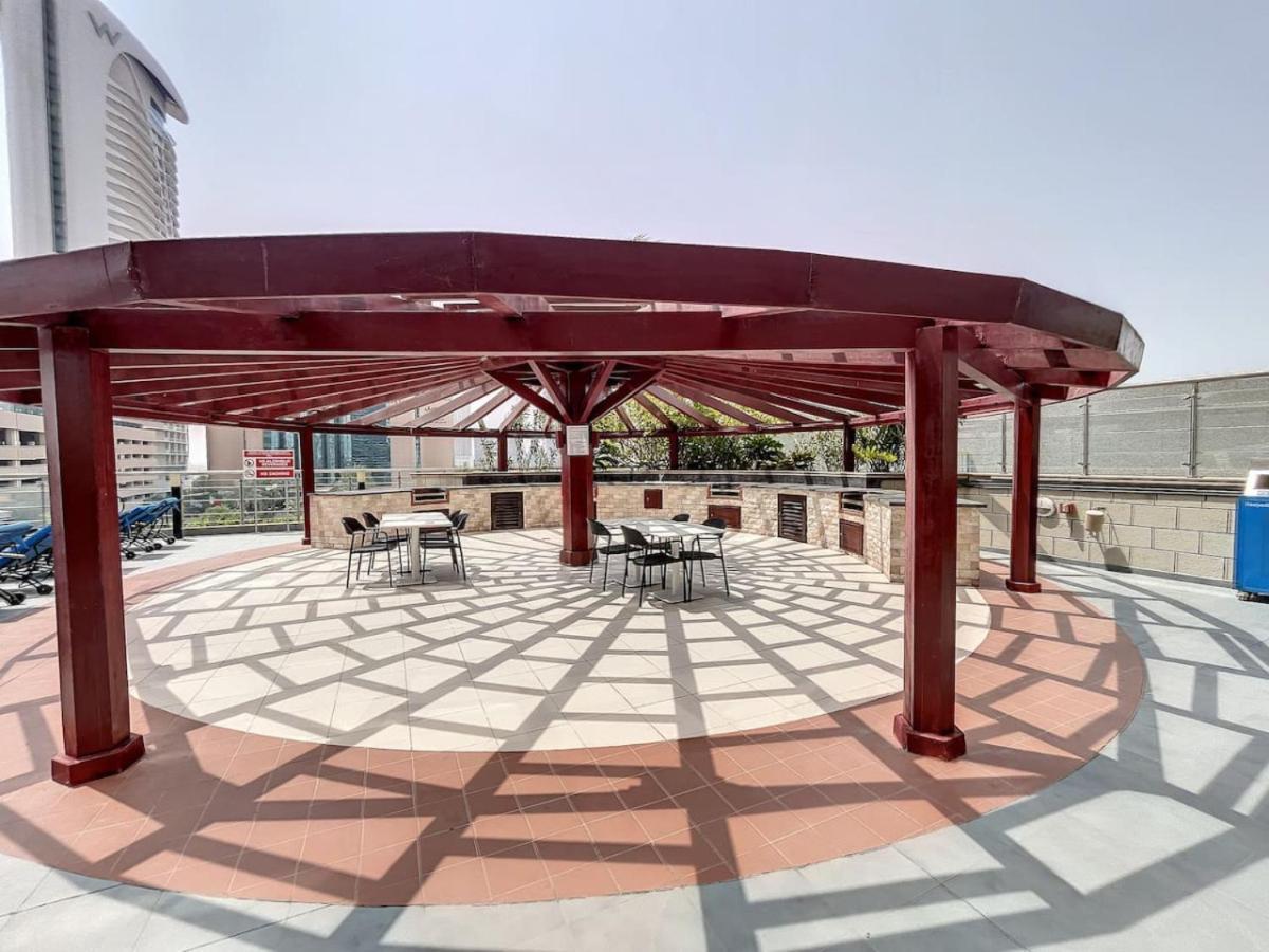 Ocean Heights - Exquisite One Bedroom Apartment *