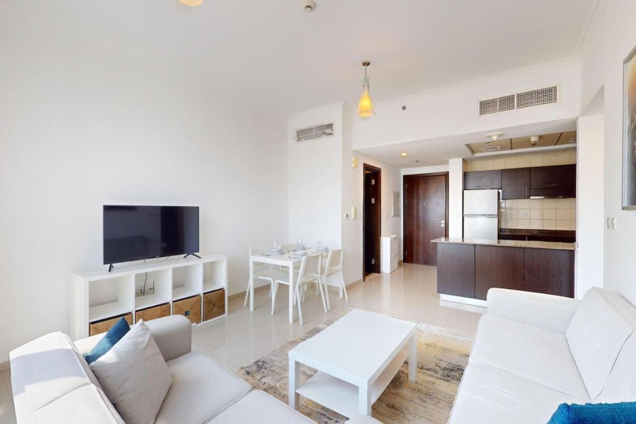 Bay 2 - Ideal Two Bedroom