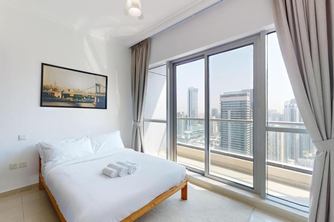 Bay 2 - Ideal Two Bedroom Appartement Dubaï