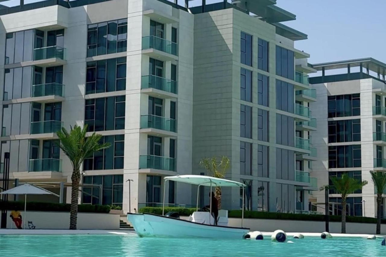 Residences 29 - Divine Beachfront One Bedroom * Dubai