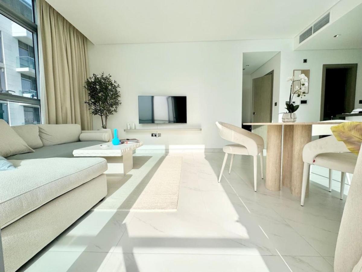 Residences 29 - Divine Beachfront One Bedroom * Dubai
