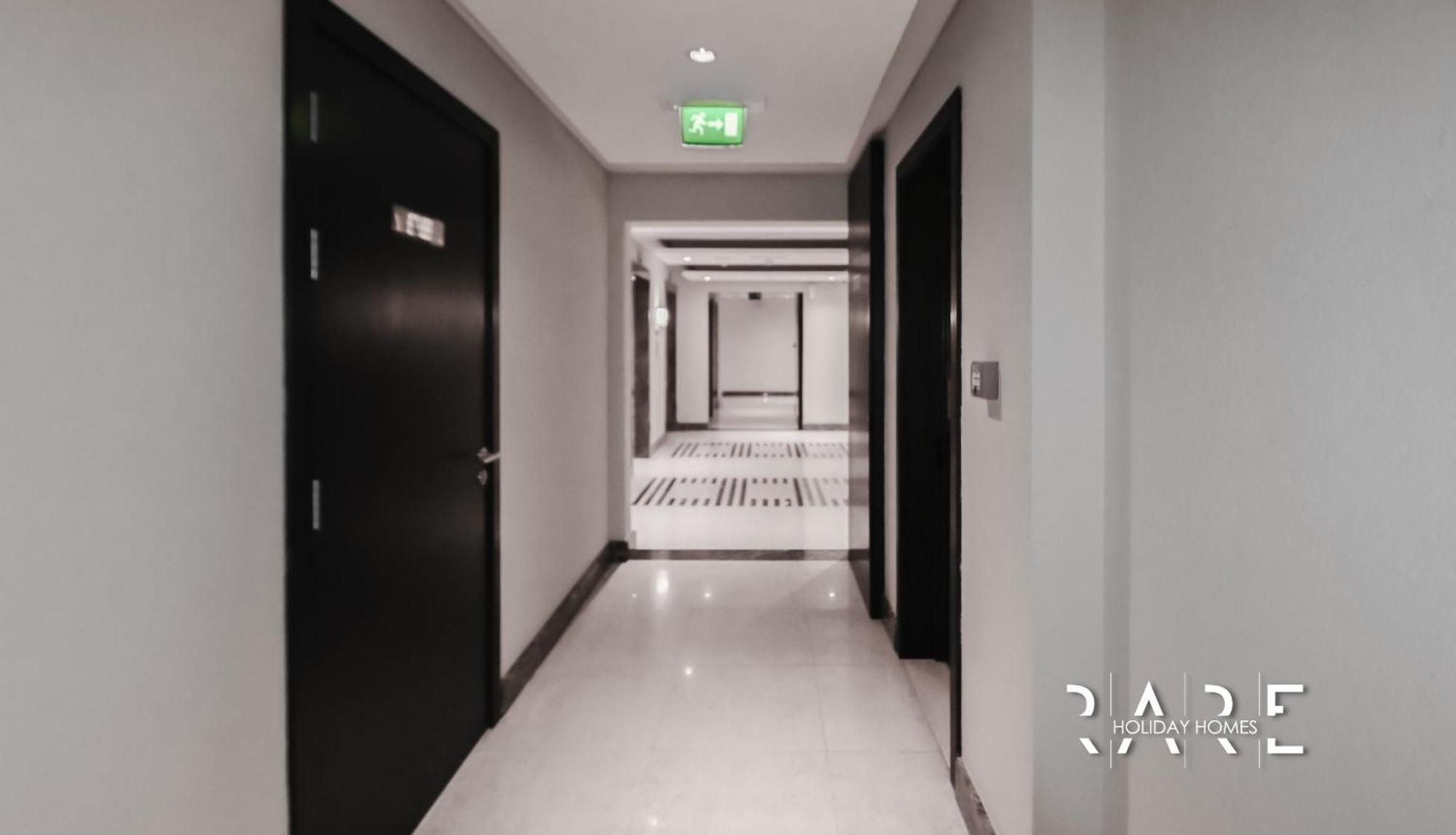 Rare Offers Green Lakes Tower S3, R508 In Jumeirah Lake Towers Close To Marina & Ain * Dubái