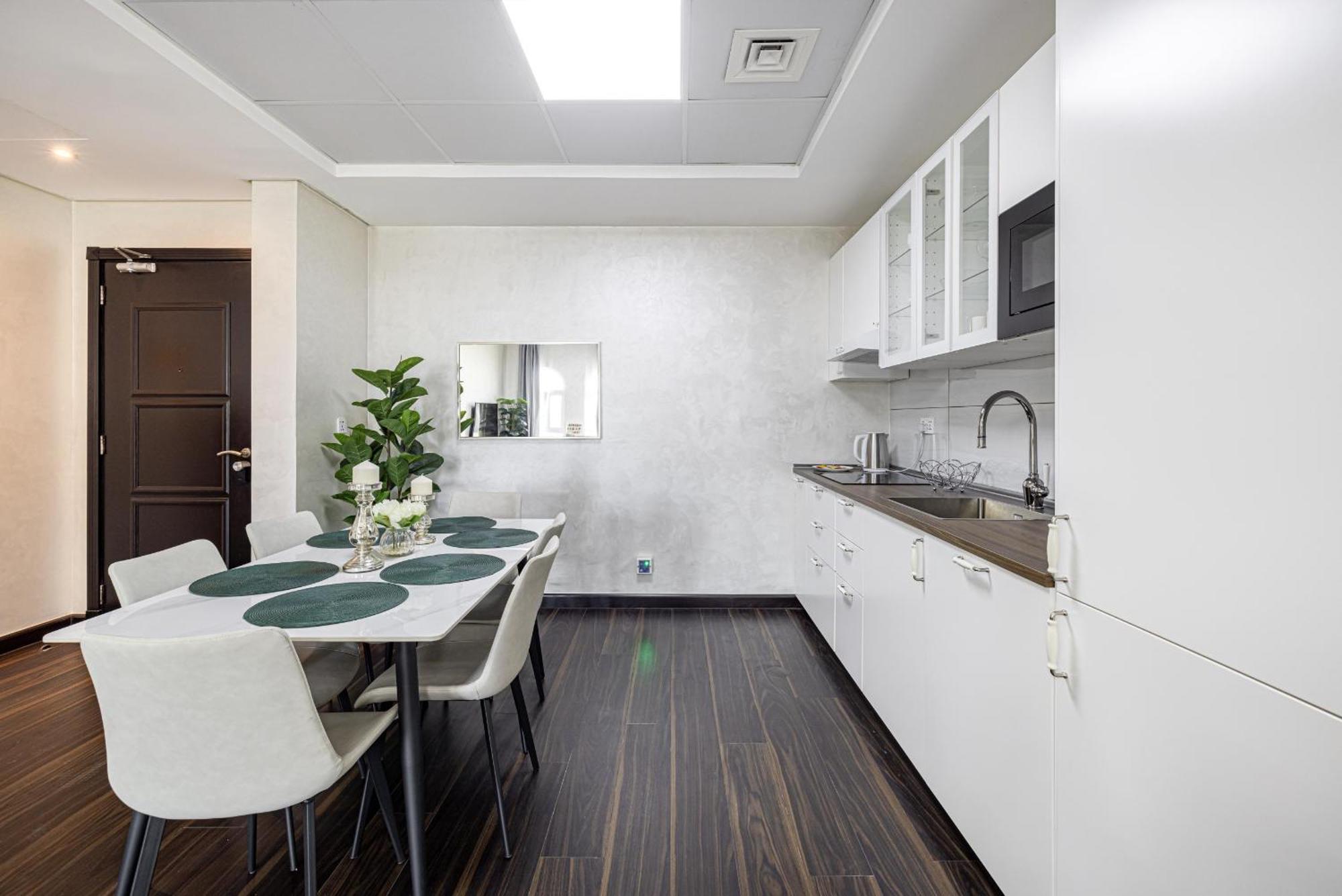 Cozy And Spacious Apartment- 5min Walk To Metro Dubái