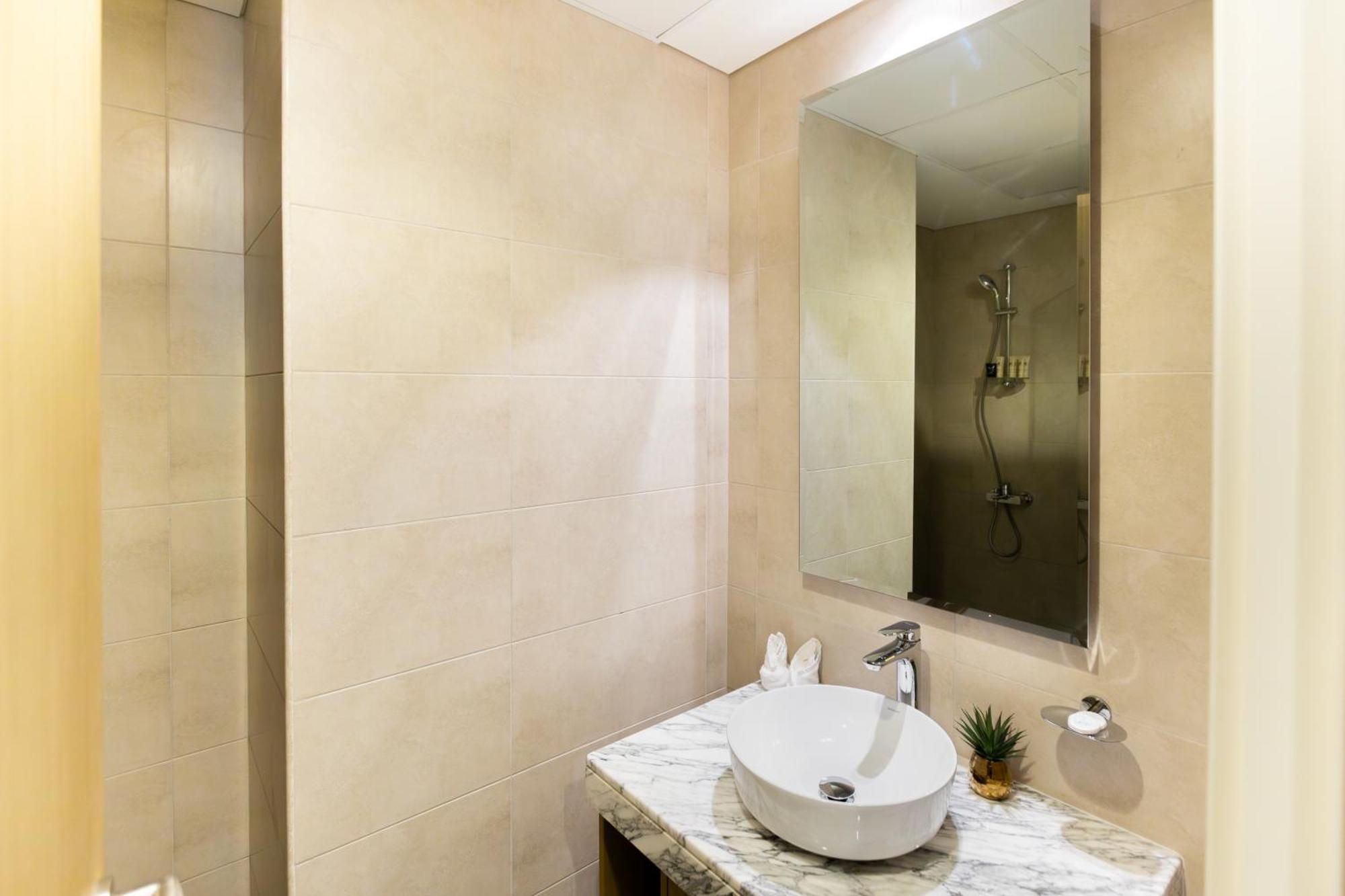Apartamento Cozy 1 Bedroom In Near Burj Khalifa Dubái