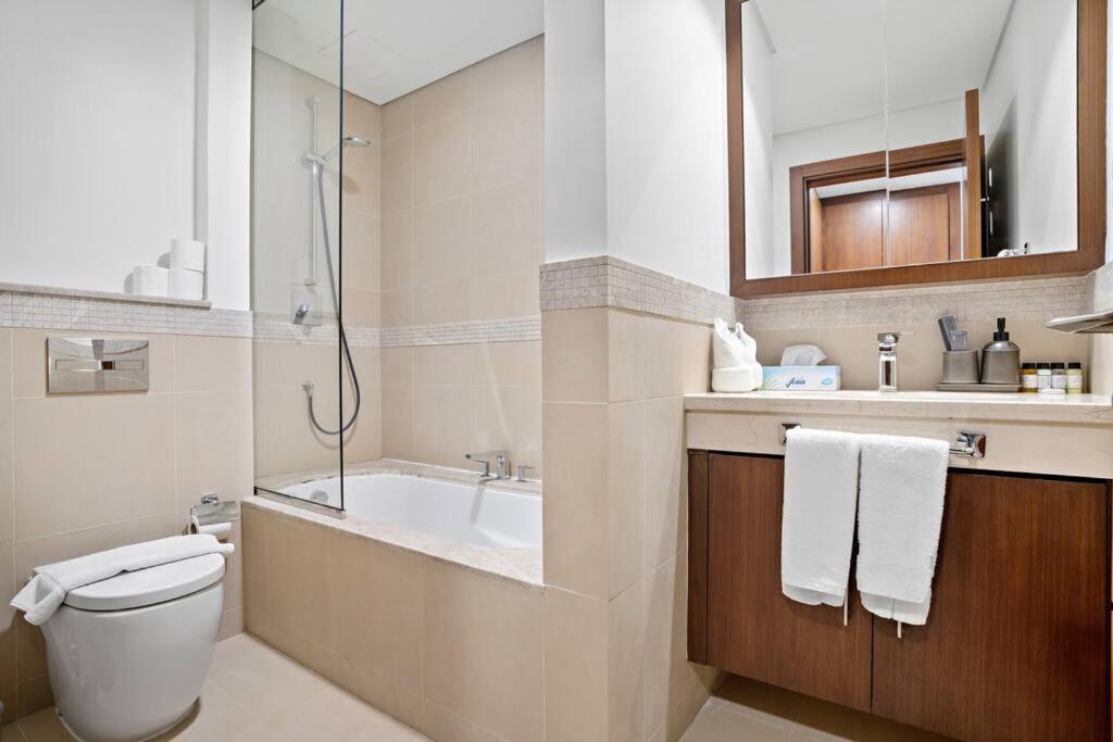 First Class 1br Iconic Cityscape Haven * Dubái